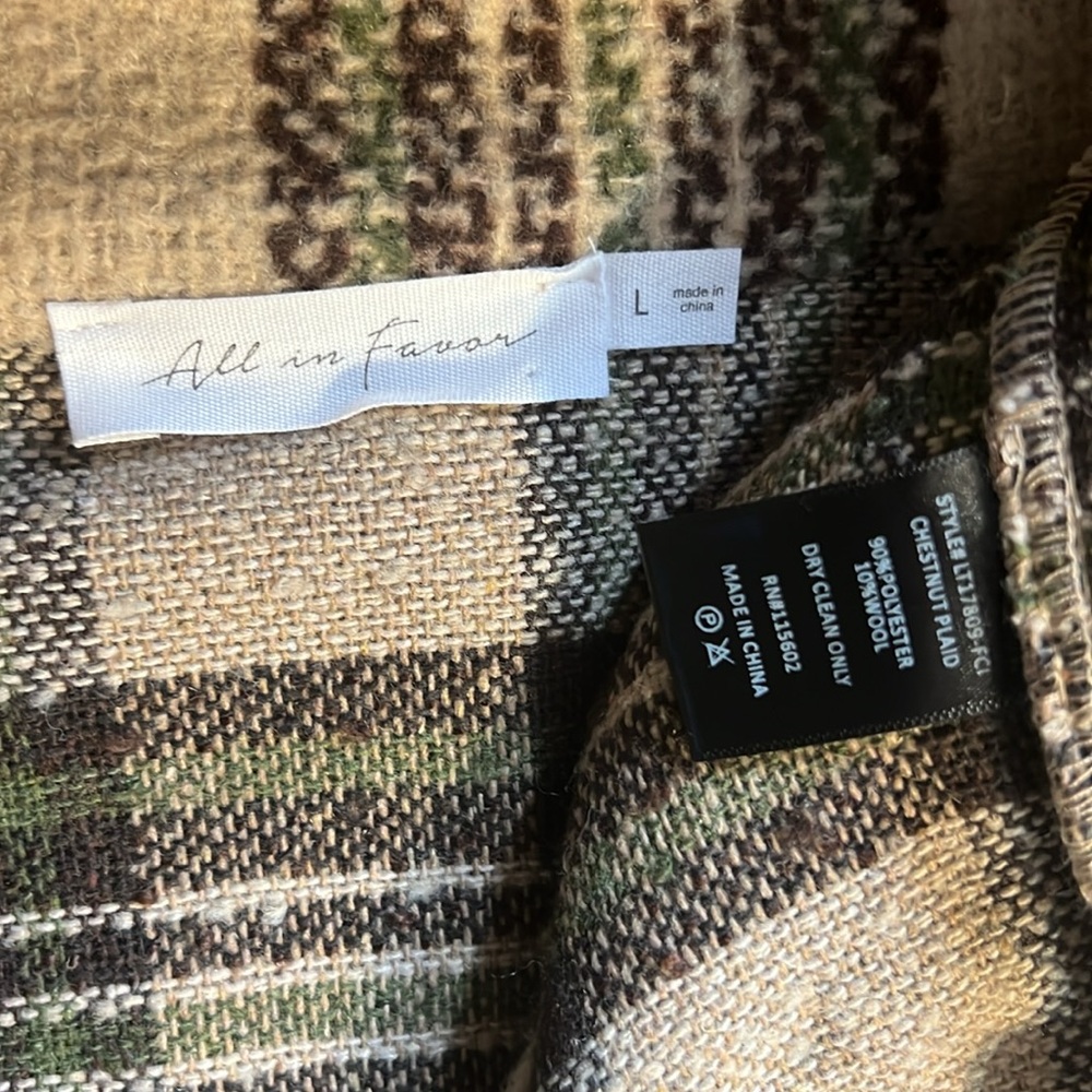 New All in Favor Plaid Crop Jacket Women’s Size Large in Chestnut Plaid - Picture 12 of 16